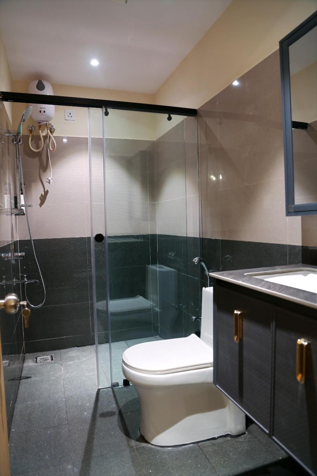 Lumis Studio Apartment Hyderabad Eksteriør billede